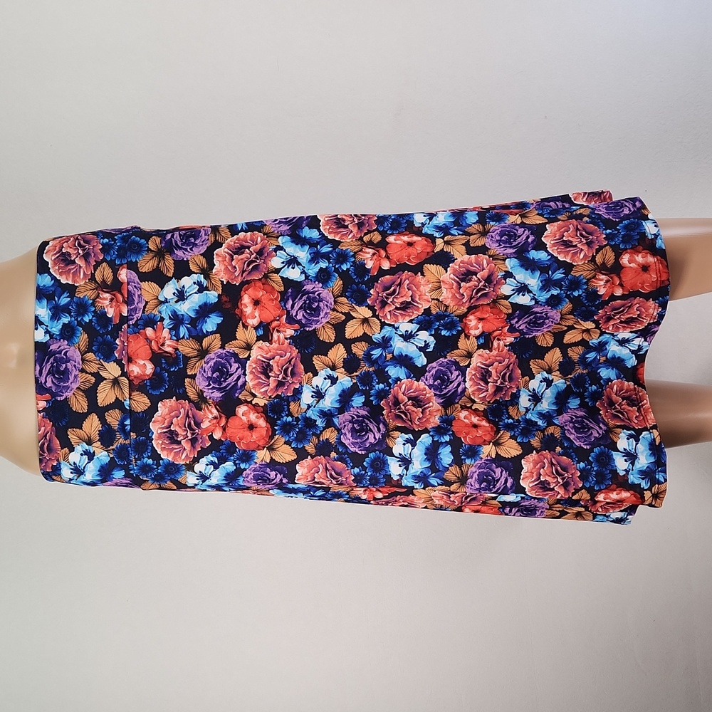 NWT LuLaRoe AZURE Size 2XL Midi skirt
